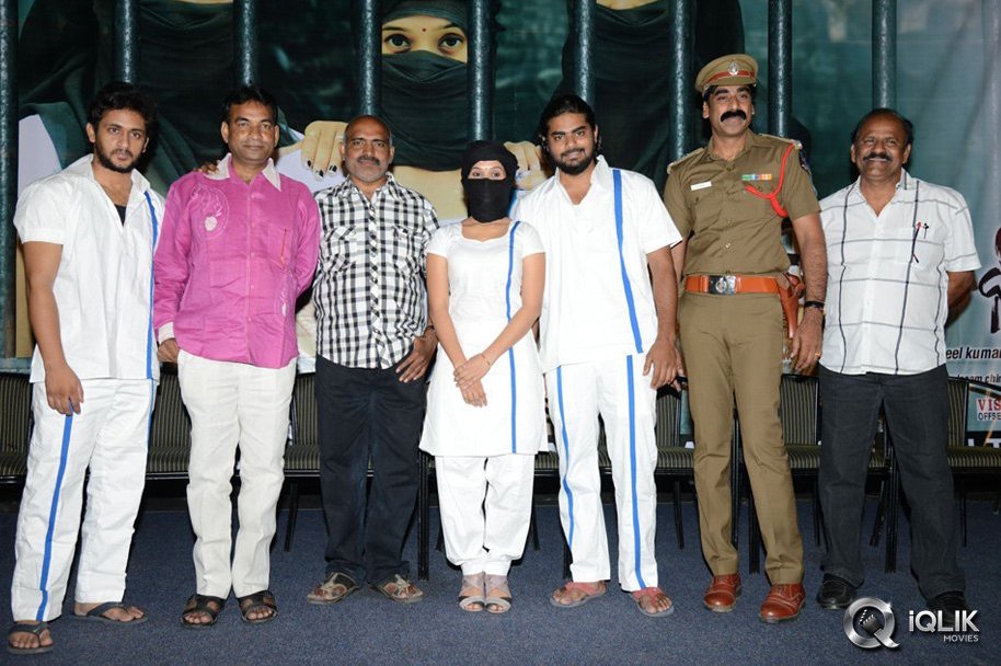 Oka-Criminal-Prema-Katha-Movie-First-Look-Launch